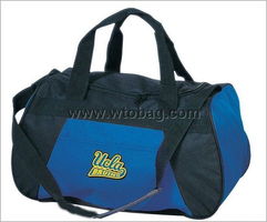 浙江寧海縣吉奎箱包產(chǎn)品展示——箱包、書包、電腦包及衣服精選